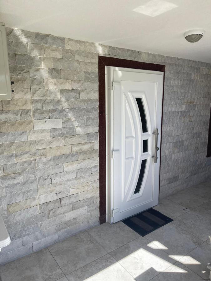 Νέα Μεσσαγγαλα Luxury Suite By Makhome No 2 Néa Meságkala Bagian luar foto